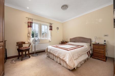 4 bedroom House for sale in Highgate Green, Elton