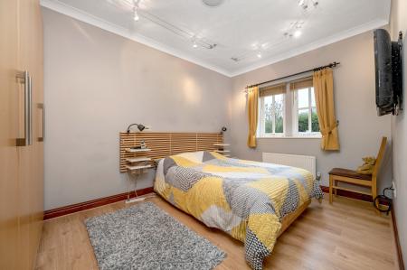 4 bedroom House for sale in Highgate Green, Elton