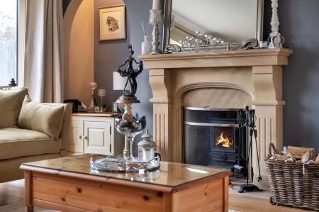 4 bedroom Semi-detached house for sale in Searson Close, Tallington