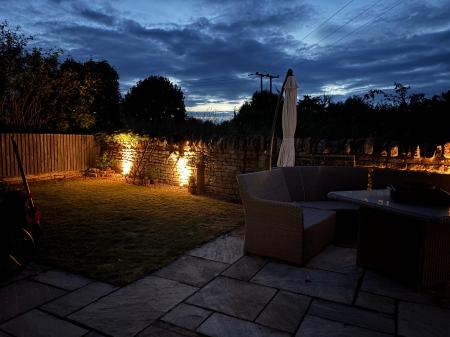 4 bedroom Semi-detached house for sale in Searson Close, Tallington