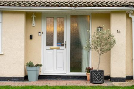 2 bedroom Detached bungalow for sale in St Johns Close, Ryhall