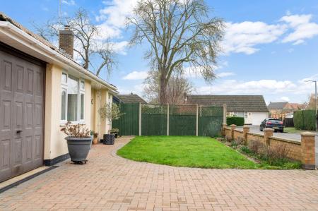 2 bedroom Detached bungalow for sale in St Johns Close, Ryhall