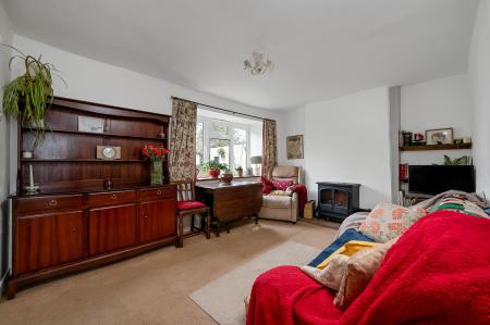 3 bedroom Semi-detached house for sale in Stamford Road, Easton On The Hill