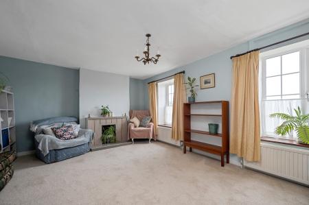 3 bedroom Semi-detached house for sale in Stamford Road, Easton On The Hill