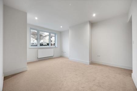 4 bedroom Semi-detached house for sale in Melbourne Road, Stamford