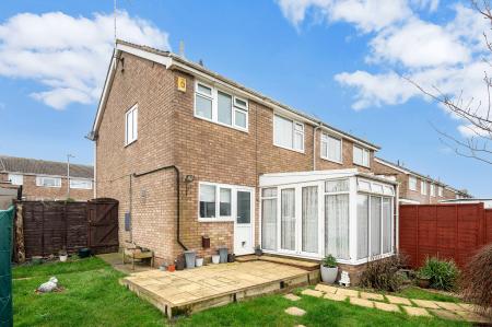 3 bedroom Semi-detached house for sale in Selwyn Road, Stamford