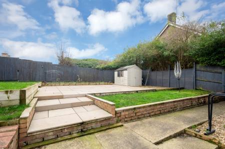 2 bedroom End of terrace house for sale in West Street Gardens, Stamford