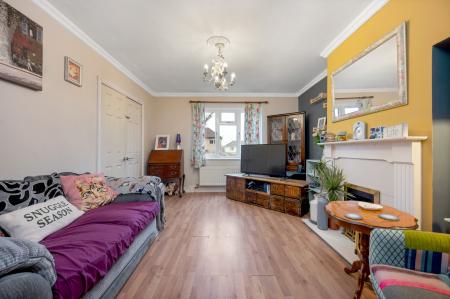 3 bedroom End of terrace house for sale in Gloucester Road, Stamford