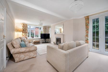 3 bedroom Detached house for sale in Main Road, Tallington