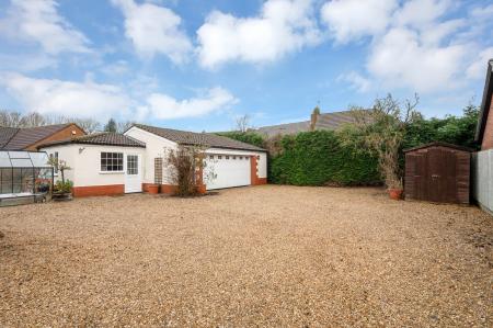 3 bedroom Detached house for sale in Main Road, Tallington