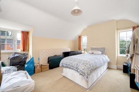 3 bedroom Detached house for sale in Main Road, Tallington