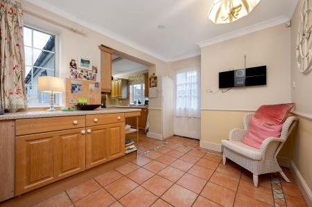 3 bedroom Detached house for sale in Main Road, Tallington