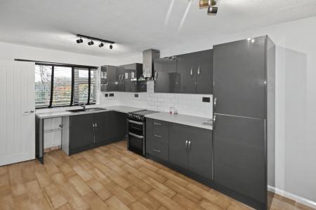3 bedroom Terraced House for sale in Nairn Road, Stamford, PE9