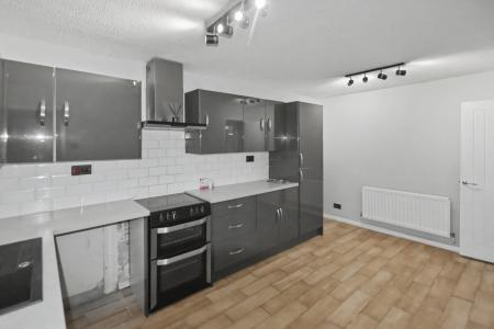3 bedroom Terraced House for sale in Nairn Road, Stamford, PE9