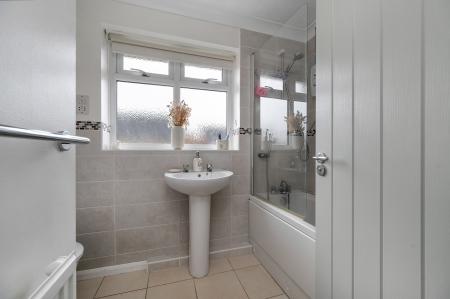 4 bedroom Detached house for sale in Primrose Way, Stamford