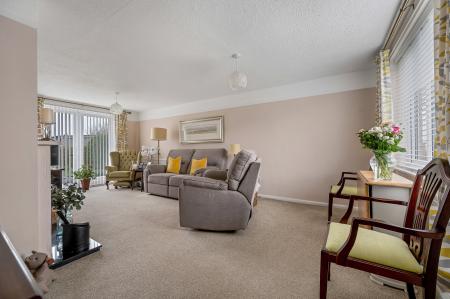 3 bedroom Semi-detached house for sale in Masterton Road, Stamford