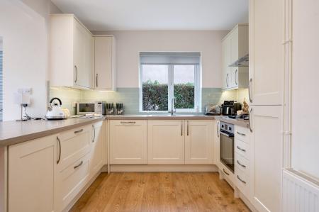 3 bedroom Detached bungalow for sale in Roman Bank, Stamford