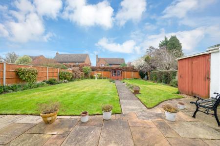 3 bedroom Detached bungalow for sale in Roman Bank, Stamford