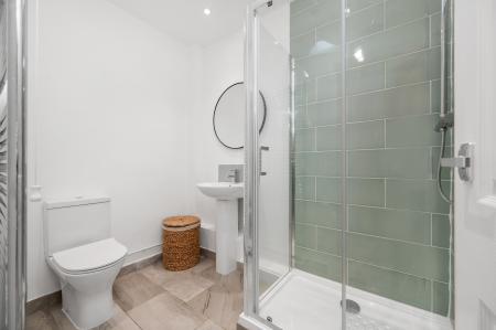 3 bedroom Detached bungalow for sale in Roman Bank, Stamford