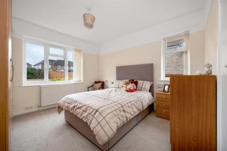 3 bedroom Detached bungalow for sale in Roman Bank, Stamford