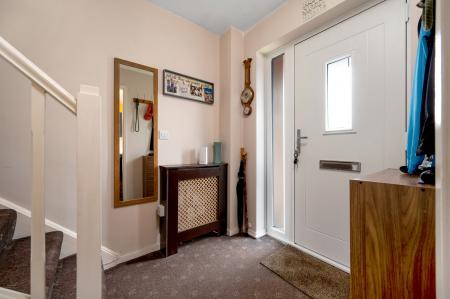 3 bedroom Semi-detached house for sale in Avocet Close, Essendine