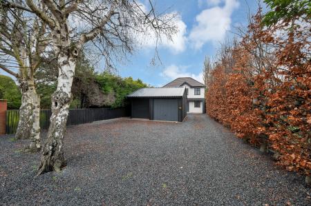 4 bedroom Detached house for sale in Old Great North Road, Stibbington