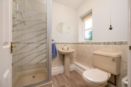 3 bedroom Detached bungalow for sale in Rosamundi, Little Casterton