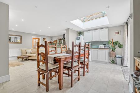 3 bedroom End of terrace house for sale in Reform Street, Stamford, PE9