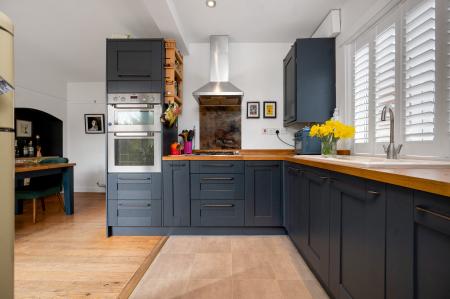 3 bedroom End of terrace house for sale in Emlyns Street, Stamford