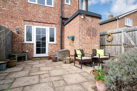 3 bedroom End of terrace house for sale in Emlyns Street, Stamford