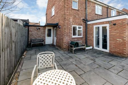 3 bedroom Semi-detached house for sale in Kesteven Road, Stamford