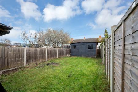 3 bedroom End of terrace house for sale in Worcester Crescent, Stamford