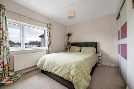 3 bedroom End of terrace house for sale in Worcester Crescent, Stamford