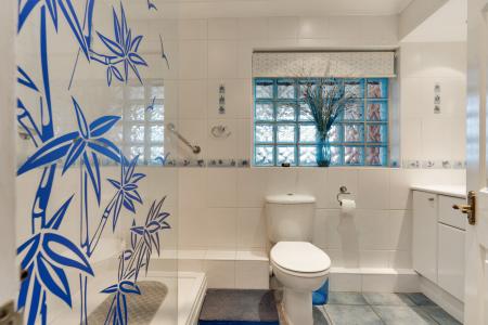 3 bedroom Detached bungalow for sale in Bourne Road, Essendine, Stamford, PE9