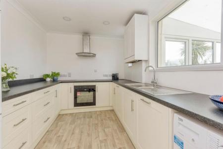 3 bedroom Terraced House to let in Rutland Road, Stamford, PE9