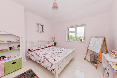 3 bedroom Terraced House to let in Rutland Road, Stamford, PE9