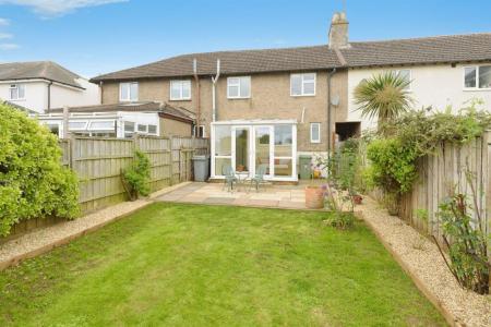 3 bedroom Terraced House to let in Rutland Road, Stamford, PE9