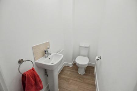 2 bedroom Semi-detached house to let in Sovereign Way, Stamford, PE9