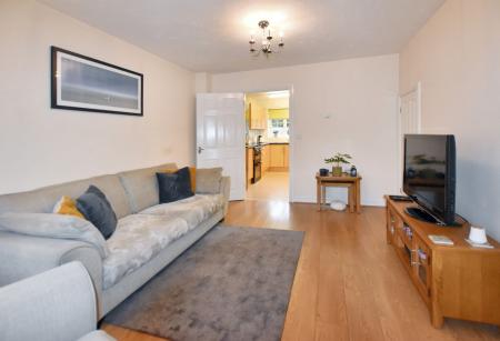 2 bedroom Terraced House for sale in Cheshire Close, Stamford, PE9