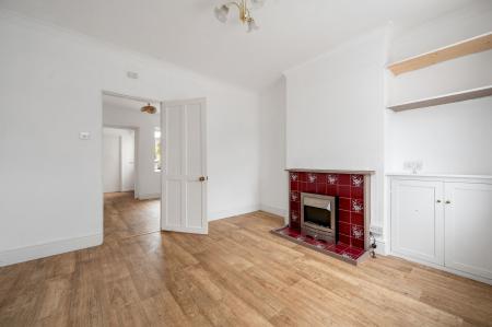 2 bedroom Terraced House for sale in Radcliffe Road, Stamford, PE9
