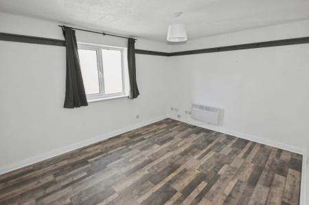 1 bedroom Flat for sale in Phillips Court, Stamford, PE9