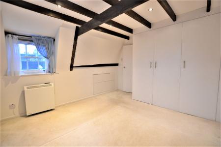 2 bedroom Flat for sale in Broad Street, Stamford, PE9