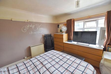 3 bedroom Terraced House for sale in Luffenham Road, Ketton, PE9