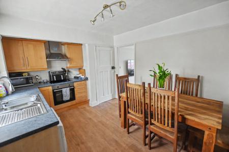 3 bedroom Terraced House for sale in Luffenham Road, Ketton, PE9