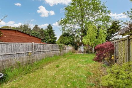 3 bedroom Terraced House for sale in Luffenham Road, Ketton, PE9