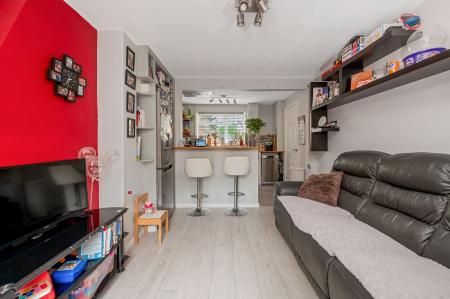 2 bedroom Terraced House for sale in East Street, Stamford, PE9