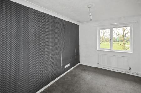 3 bedroom End of terrace house for sale in St. Marys Avenue, Wittering, PE8