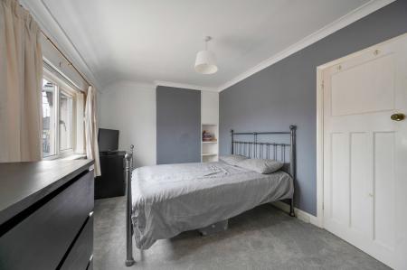 3 bedroom Terraced House for sale in Drift Avenue, Stamford, PE9