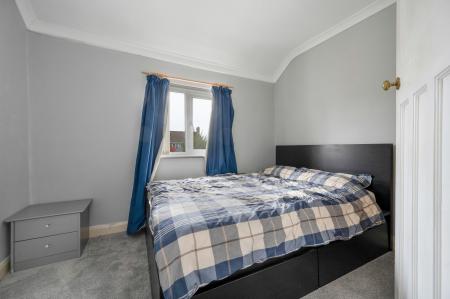 3 bedroom Terraced House for sale in Drift Avenue, Stamford, PE9