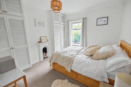 2 bedroom Terraced House for sale in Brazenose Lane, Stamford, PE9